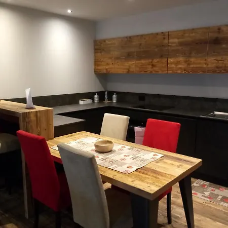 Apartament Ricky *
